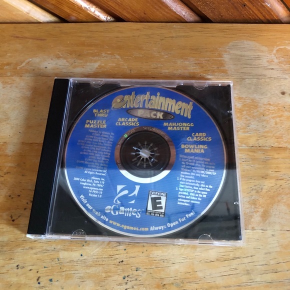 Computer disc game - Picture 2 of 4